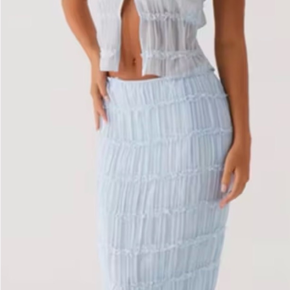 Elegant Blue Pleated Skirt Set
